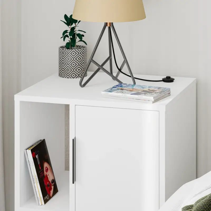 Glynn Modern Bedside Table Width Bedroom Furniture 50.2cm - Nightstand