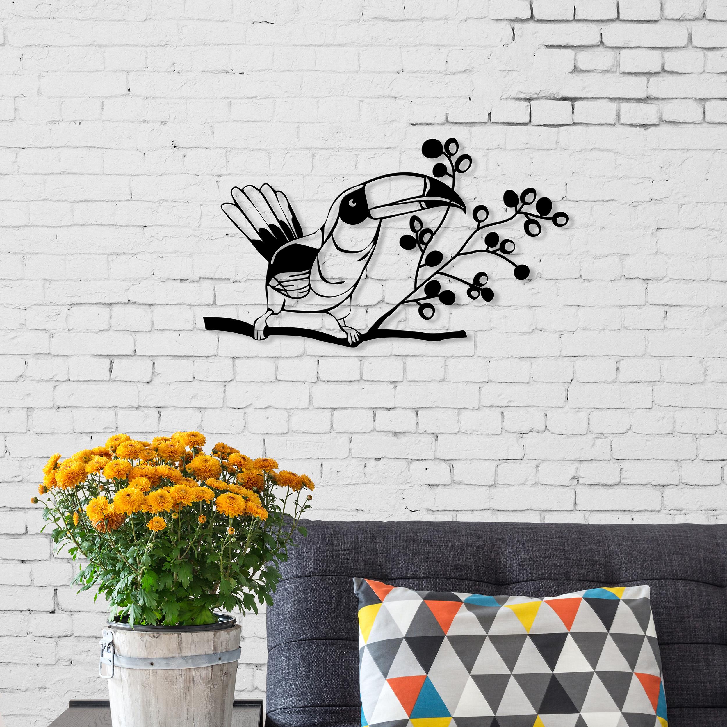 Toucan metal wall art in Texture Black, 50x29cm, hero product shot