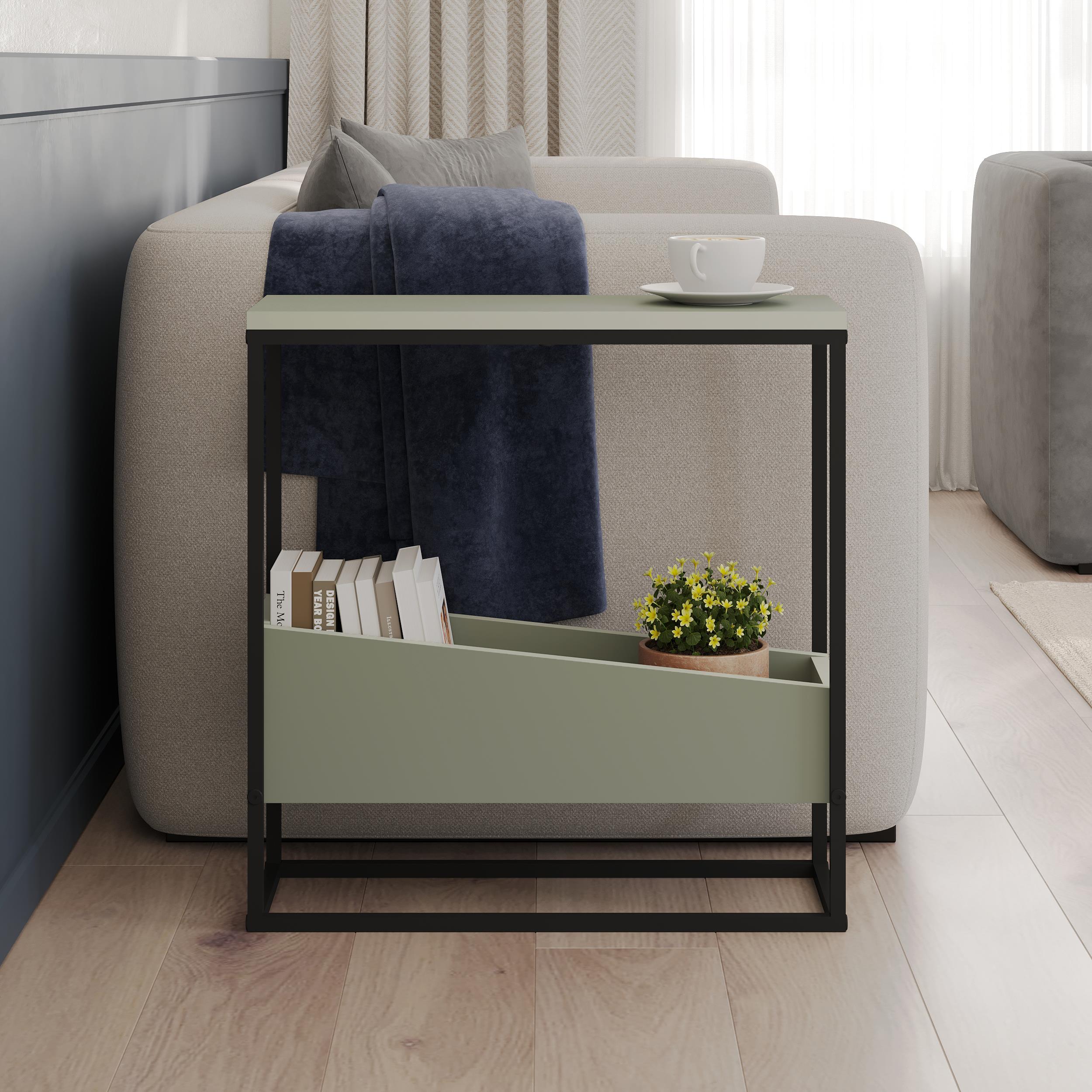 Ash Green