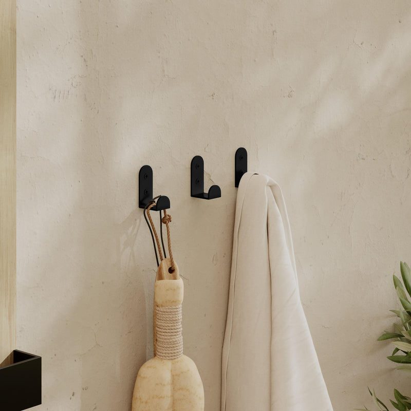 Leny Metal Hanger Set of 3